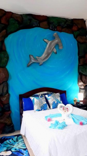 Suite Galarous Island